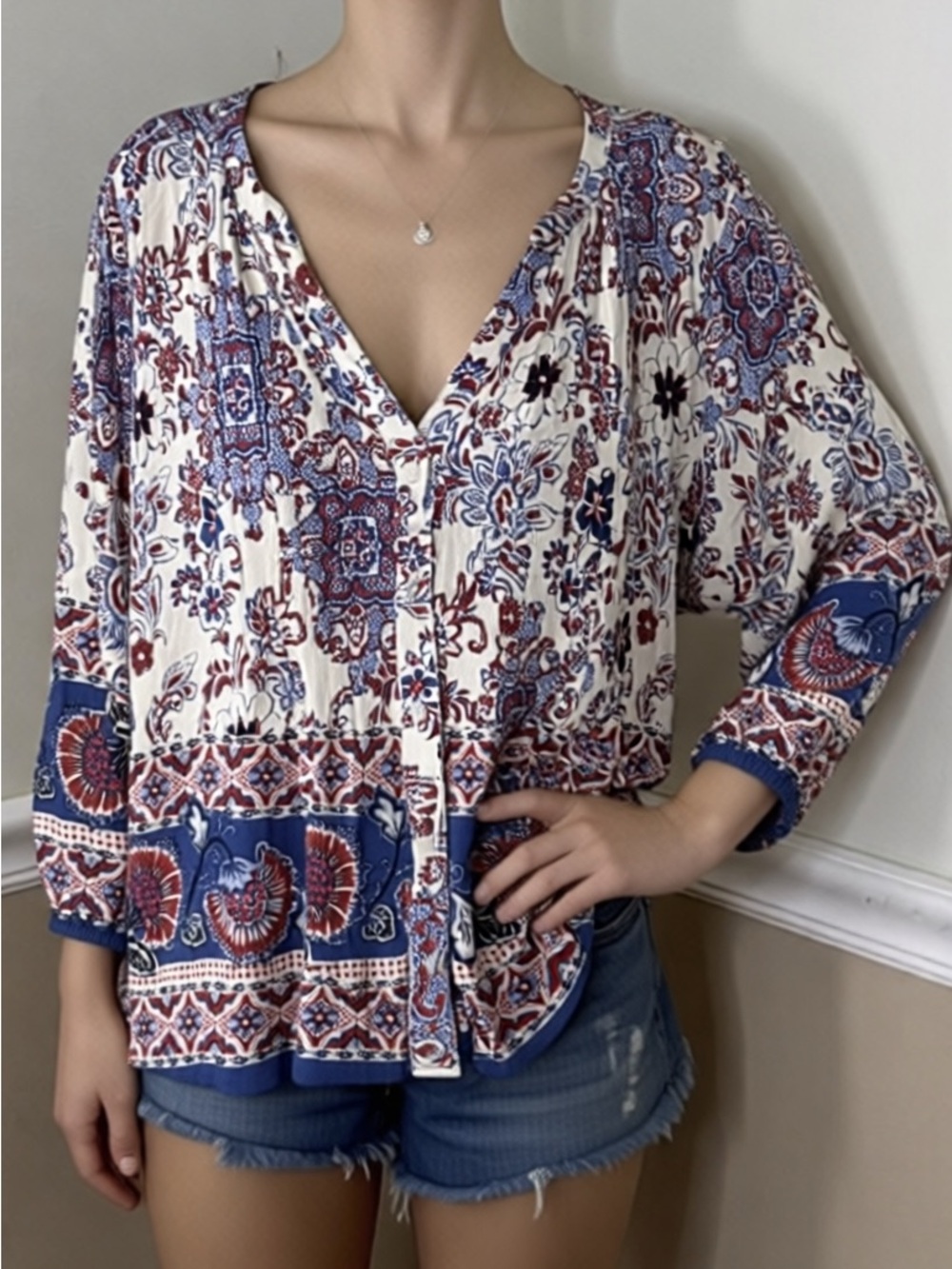 💚 5 for $25! Figueroa and Flower Floral Paisley Peasant Blouse